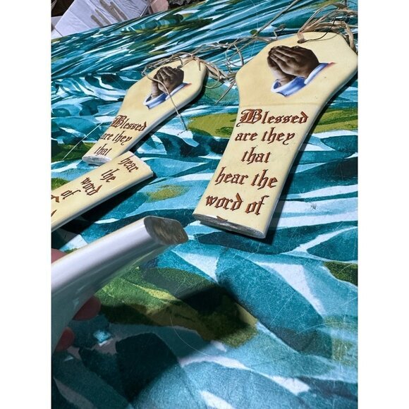 Pair of Religious Fork & Spoon decor - Picture 7 of 11